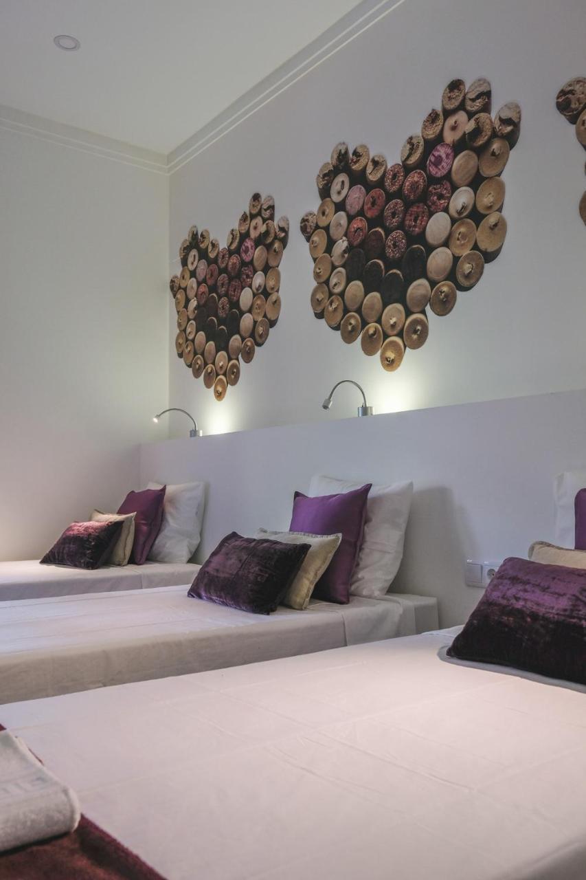4U Lisbon Airport Suites ภายนอก รูปภาพ