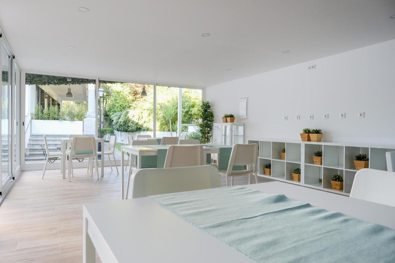 4U Lisbon Airport Suites ภายนอก รูปภาพ